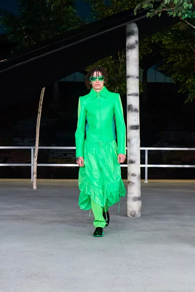 Look 107